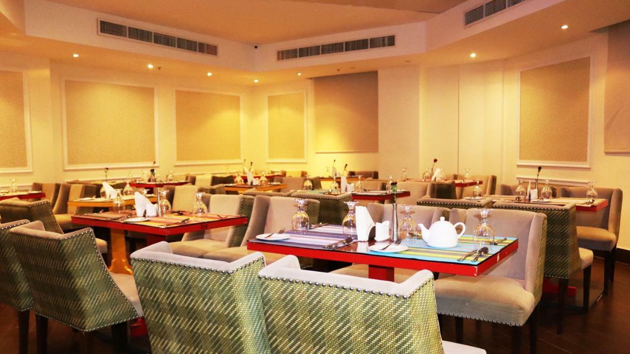 Buraq Hotel Дубай Экстерьер фото