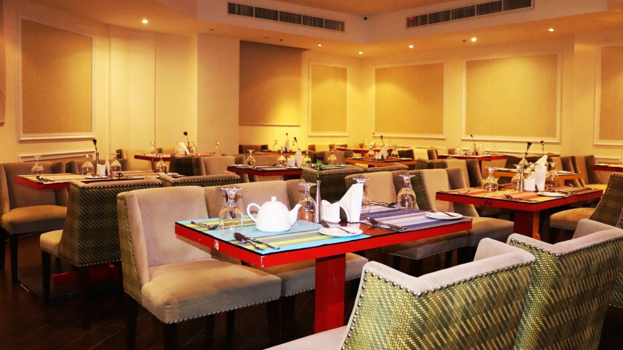 Buraq Hotel Дубай Экстерьер фото