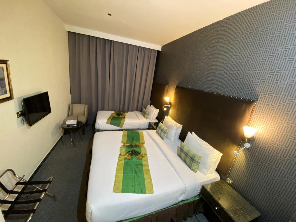 Buraq Hotel Дубай Экстерьер фото